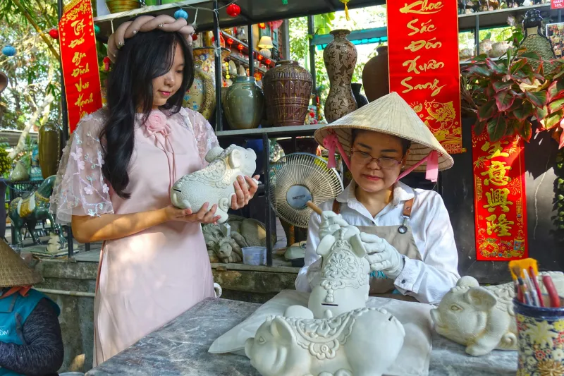 Love, Honour and Trade Fairly: The New Wedding Registry Revolution